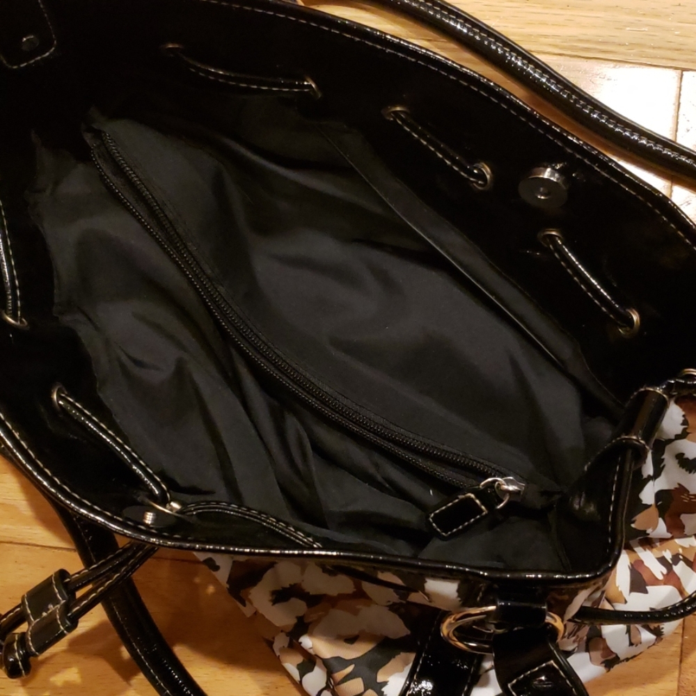 Purse/satchel - Picture 3 of 8